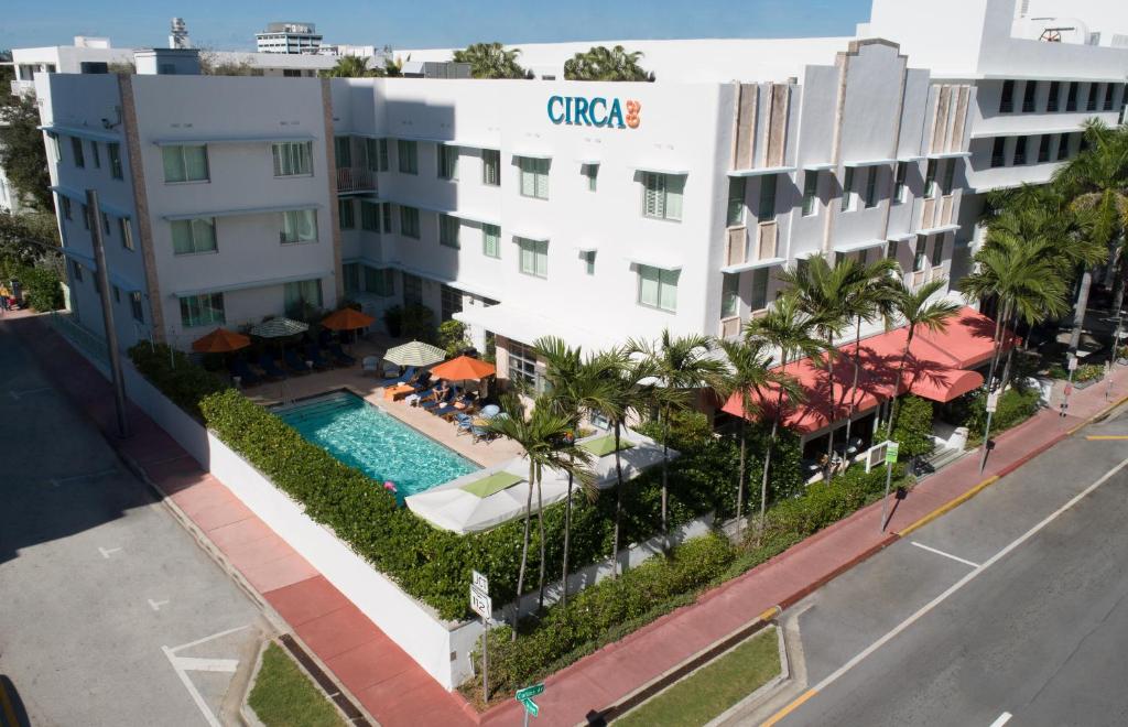 Circa 39 Hotel Miami Beach - image 4